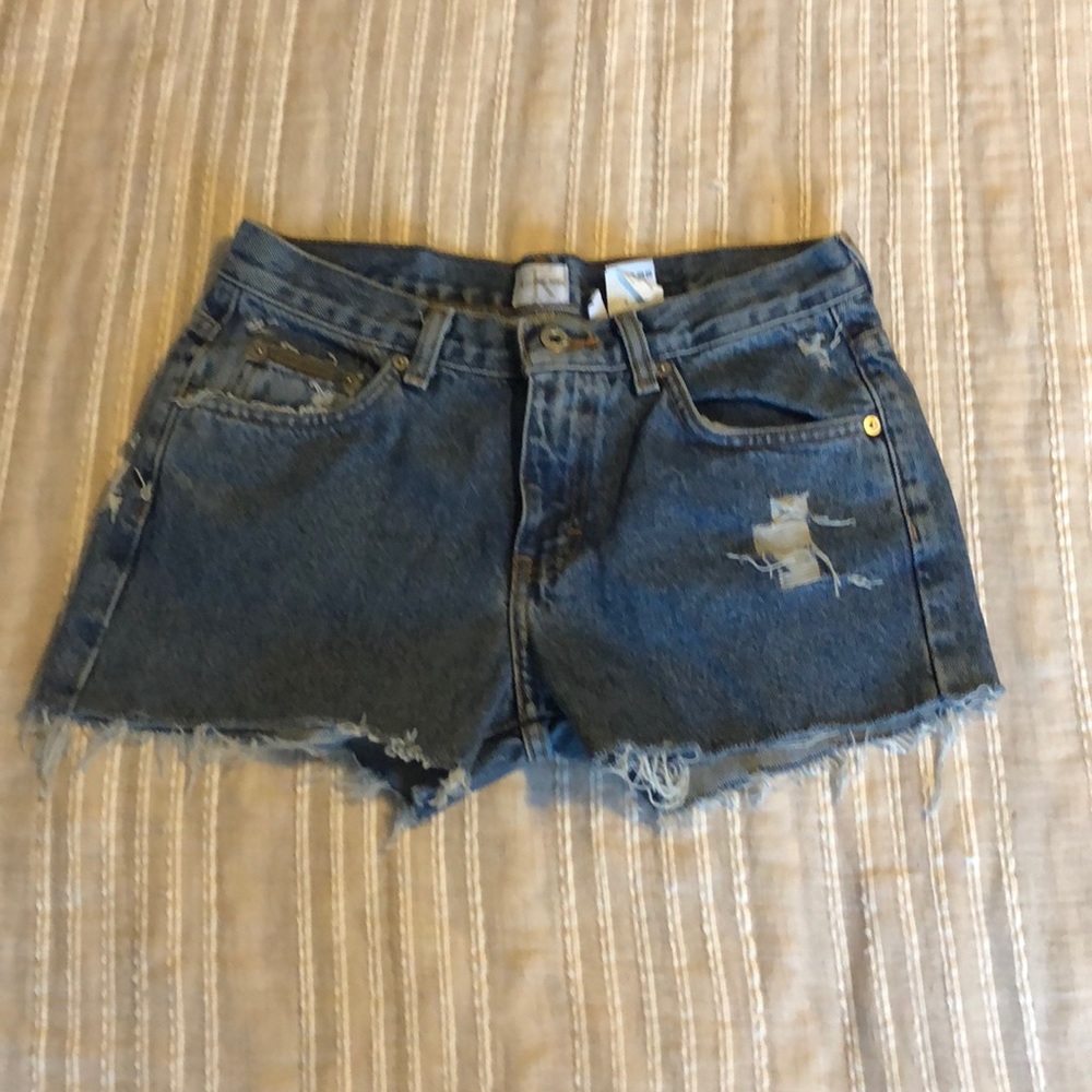 Highwaisted Distressed Calvin Klein Jean Shorts